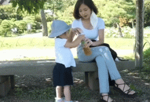 开在钢管舞教室旁边的美团专送,这恐怕要黄了吧-资源分享网