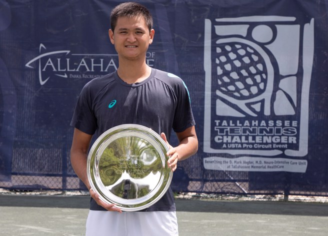 吴东霖在美国塔拉哈西ATP挑战赛单打夺冠。（吴东霖提供）