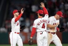 MLB》误打误撞！神鳟「收棒不及」竟成三垒打-资源分享网