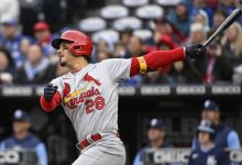 MLB东西老牌强权对垒 巨人机枪击落红雀-资源分享网