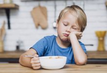 孩子挑食怎么办? 专家:停止「贿赂」或「强迫」孩子吃饭-资源分享网
