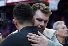 NBA》年度最佳阵容登场 布克第一队双老将第三队-资源分享网