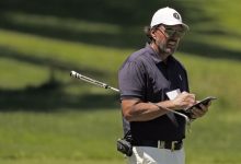 高球》「背叛美国人民」米克森遭911受害家属砲轰-资源分享网