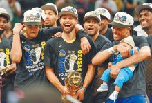 勇士重返荣耀 挫绿军 8年摘4冠-资源分享网