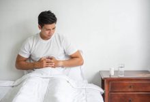 久坐、吃太快会导致胀气 6个好习惯不复发-资源分享网