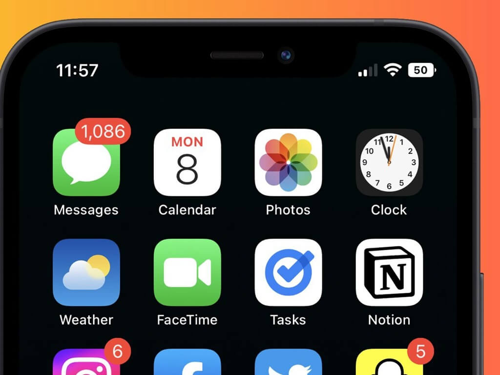 苹果iOS 16 Beta更新，iPhone电量百分比回来了！